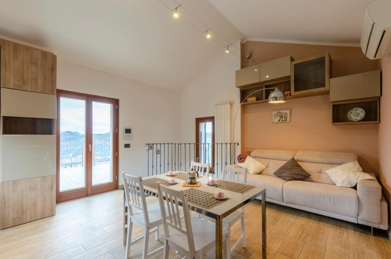 Altido Splendid Flat With Terrace & Magnificent View Apartment Breccanecca Exterior foto